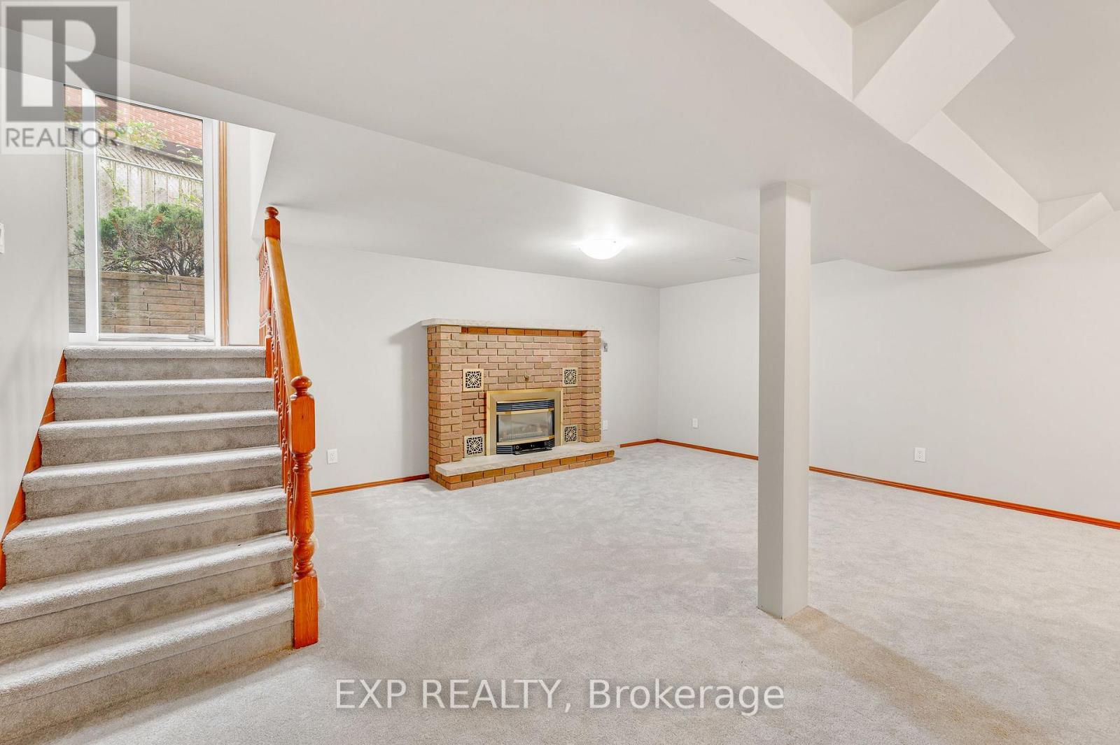 10 Donegel Place, Hamilton, Ontario  L9A 4Z6 - Photo 37 - X13858032