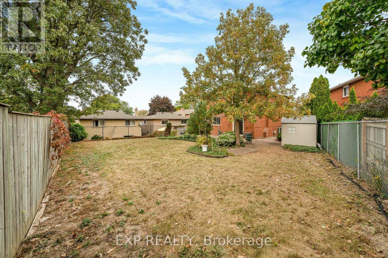 10 Donegel Place, Hamilton, Ontario  L9A 4Z6 - Photo 42 - X13858032