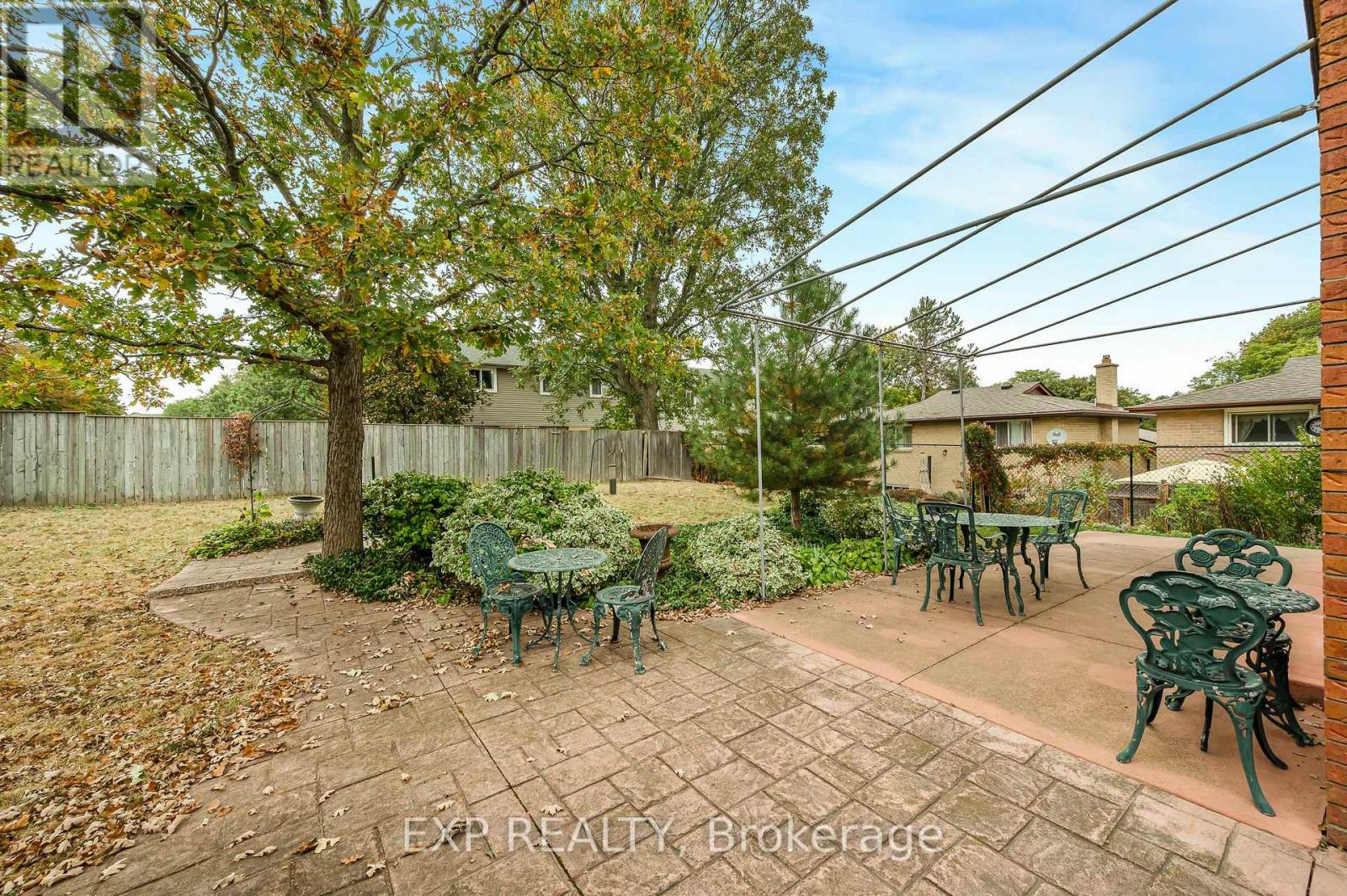 10 Donegel Place, Hamilton, Ontario  L9A 4Z6 - Photo 44 - X13858032