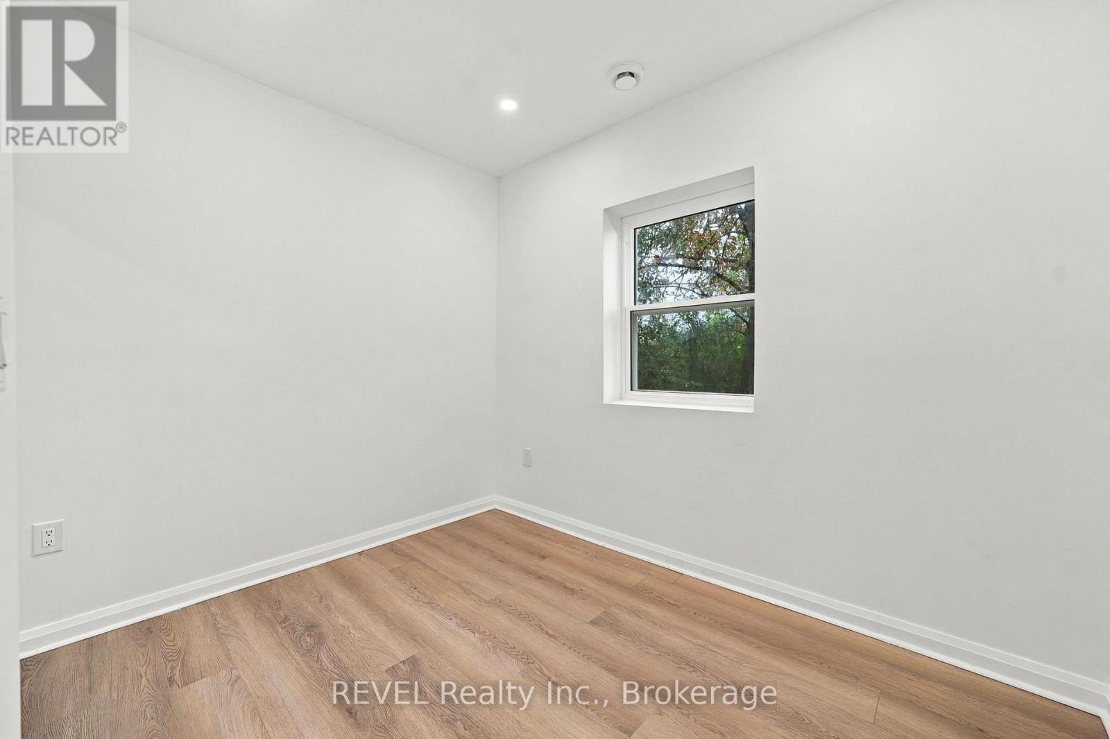 533a Carlton Street, St. Catharines, Ontario  L2M 4X6 - Photo 15 - X13858660