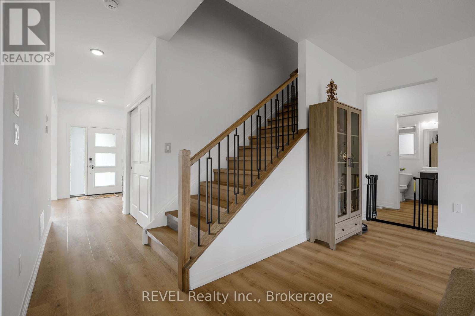 12 Westcott Road, Welland, Ontario  L3C 0K9 - Photo 9 - X13858682