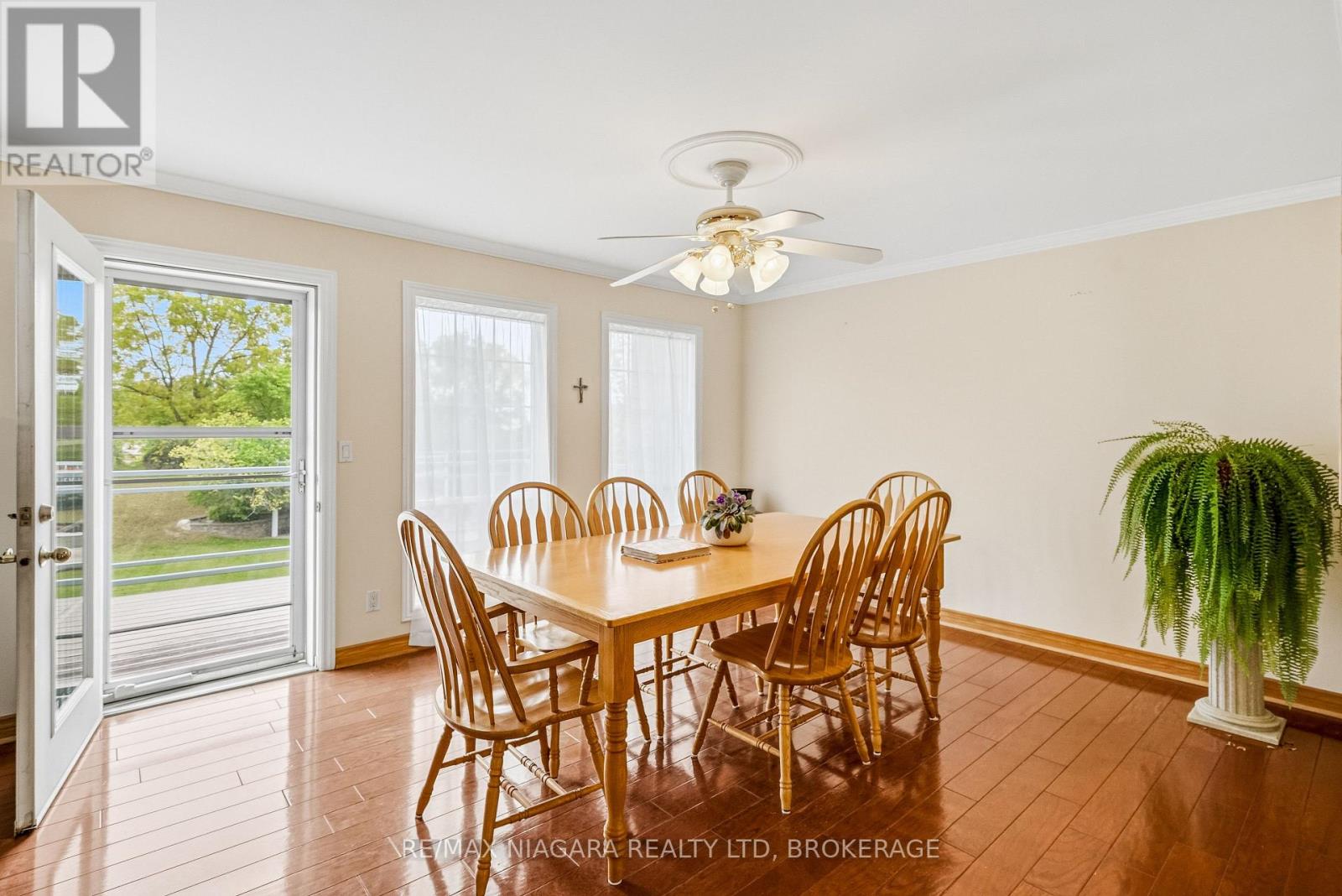 6585 Steele Street, Niagara-On-The-Lake, Ontario  L0S 1J0 - Photo 13 - X13859326
