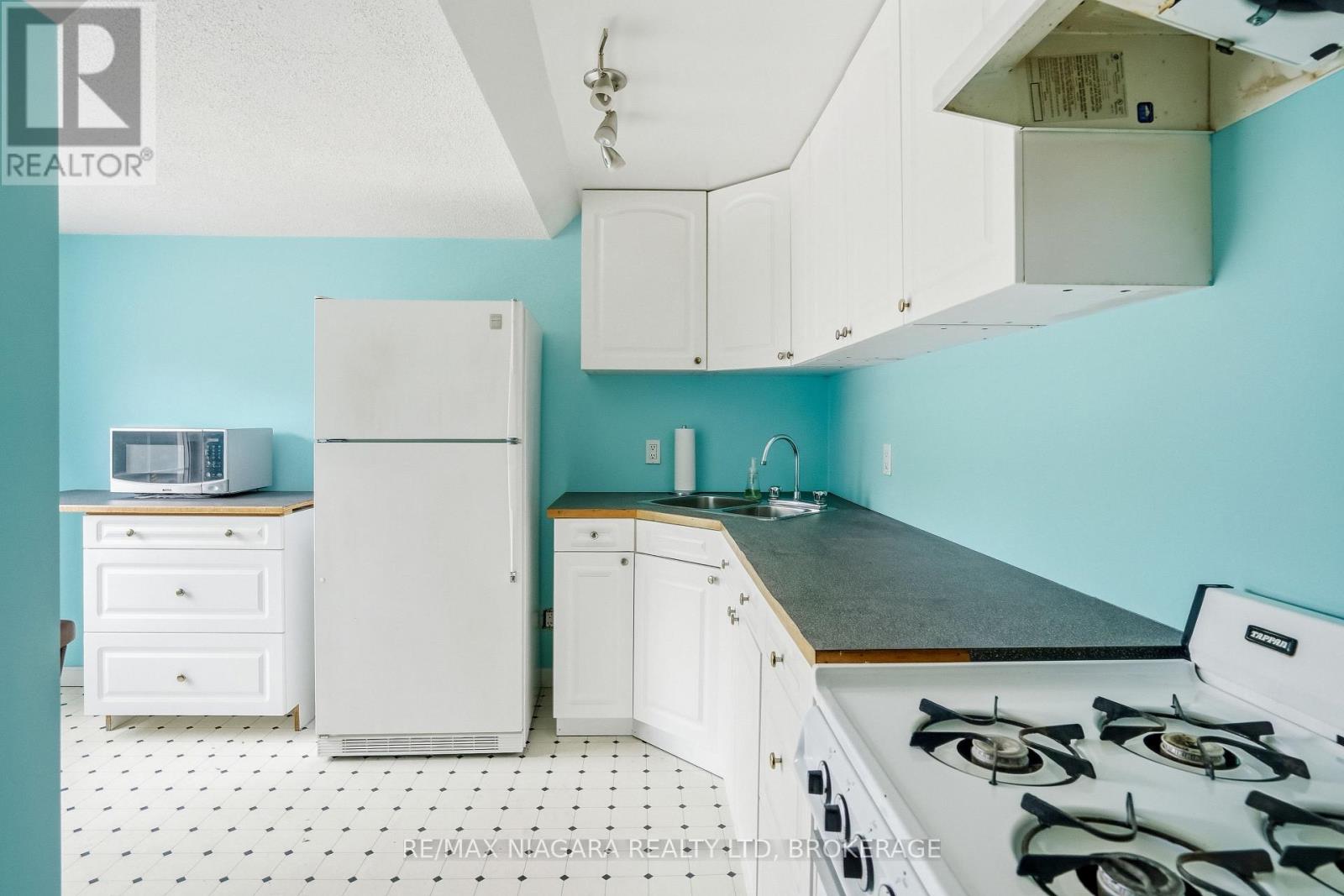 6585 Steele Street, Niagara-On-The-Lake, Ontario  L0S 1J0 - Photo 26 - X13859326