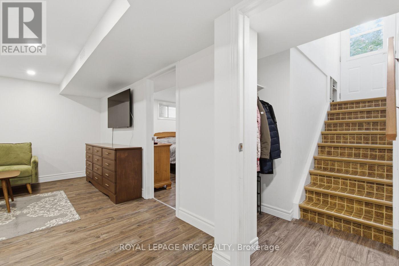 17 Winston Road, St. Catharines, Ontario  L2M 4R1 - Photo 30 - X13859406