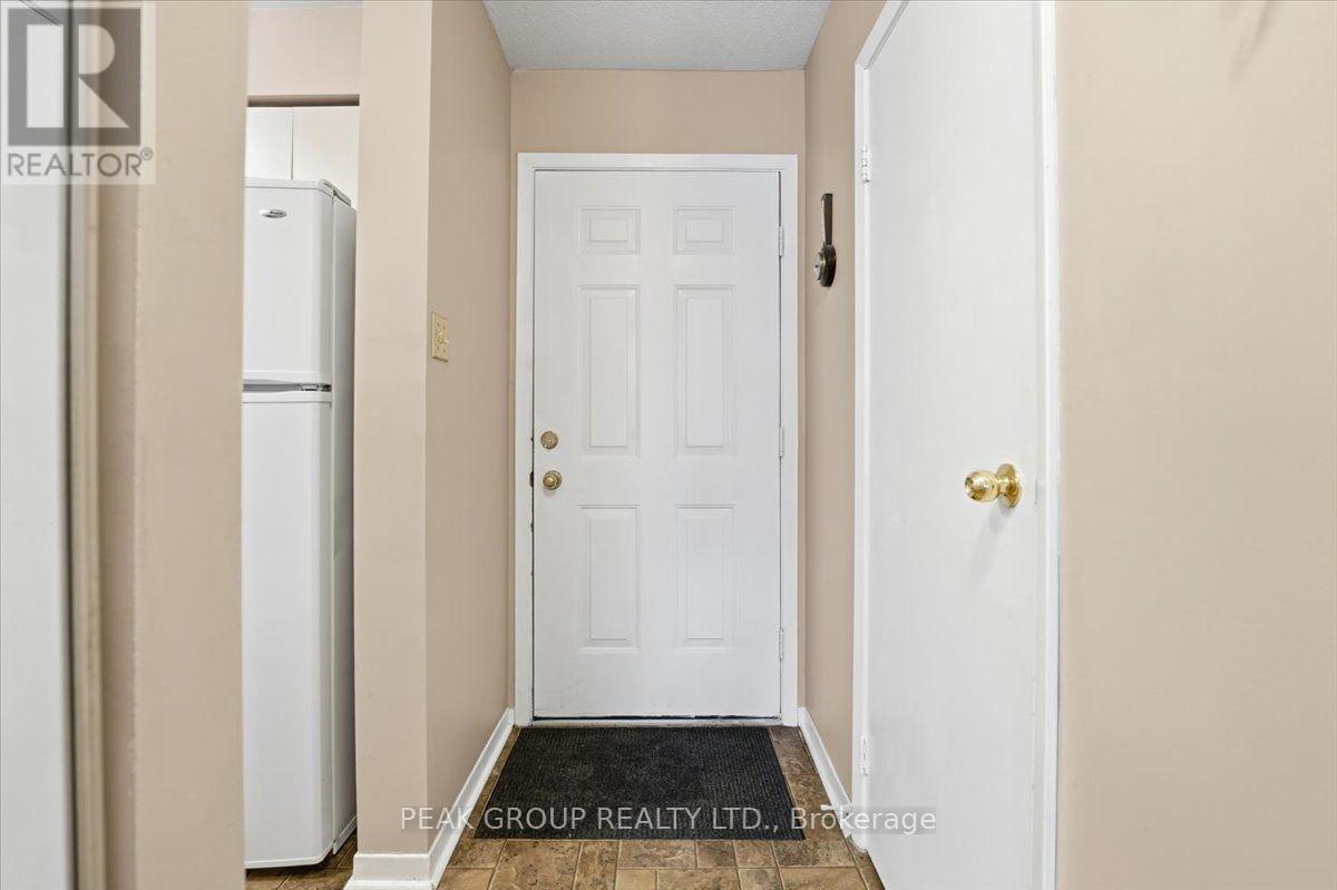 20 - 8136 Coventry Road, Niagara Falls, Ontario  L2H 2X6 - Photo 4 - X13860232