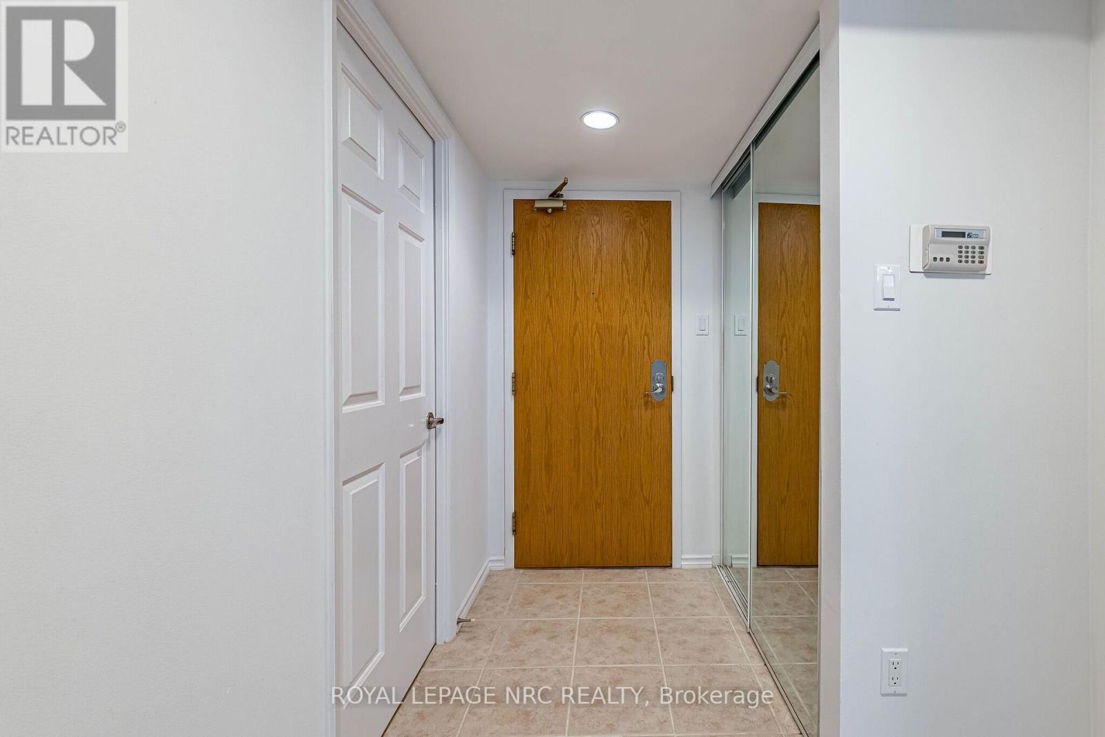 411 - 310 Mill Street S, Brampton, Ontario  L6Y 3B1 - Photo 7 - W13860412
