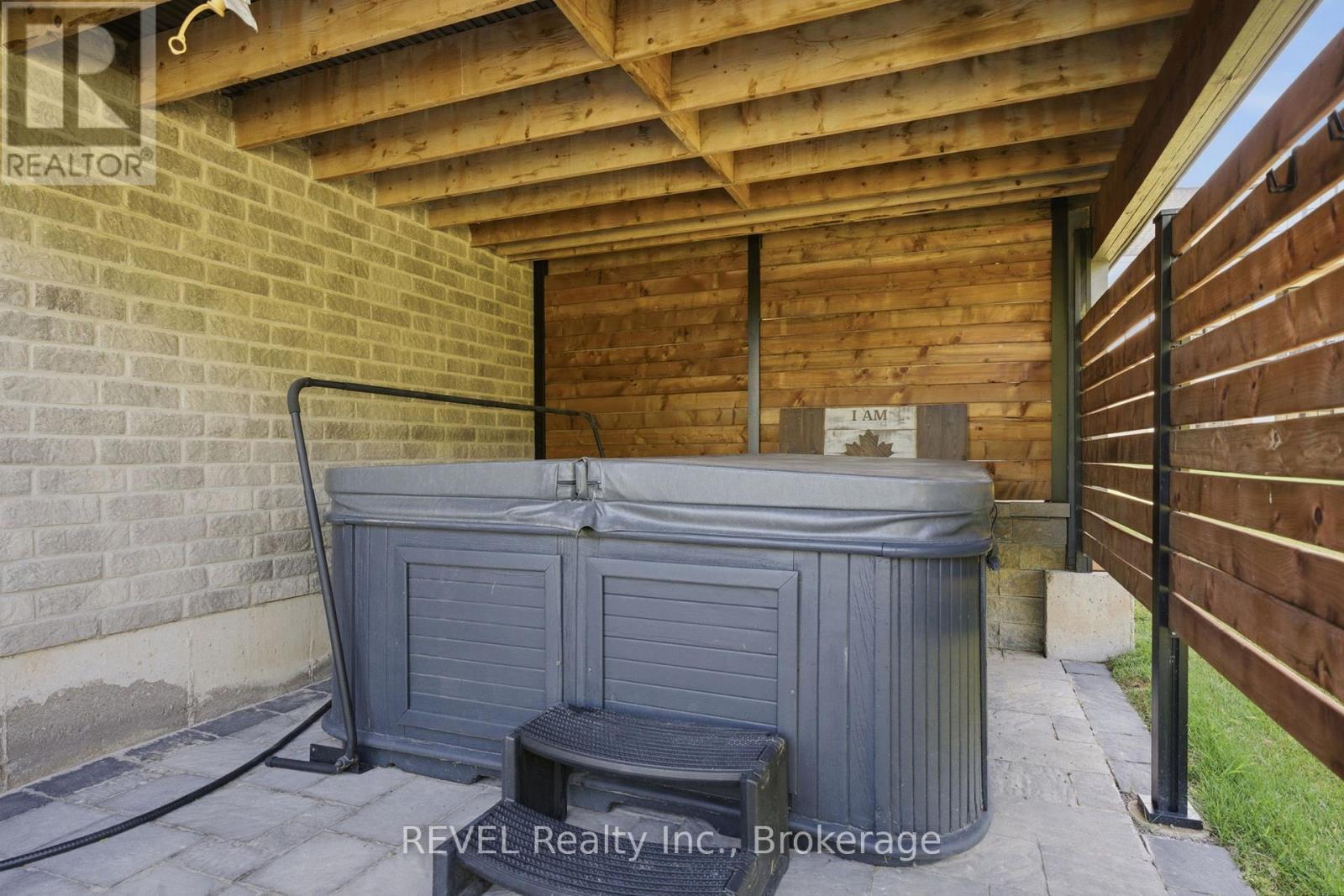 18 Four Mile Creek Road, Niagara-On-The-Lake, Ontario  L0S 1J1 - Photo 38 - X13860540