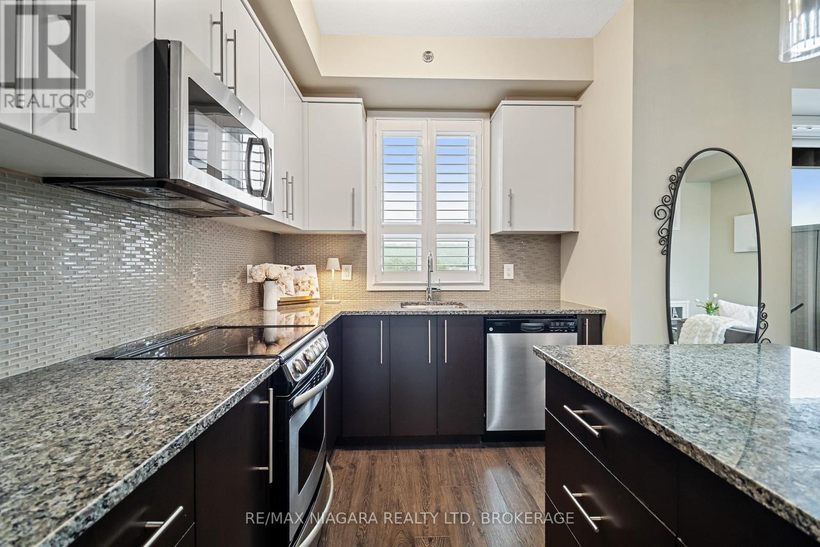 411 - 520 North Service Road, Grimsby, Ontario  L3M 4E8 - Photo 9 - X13860920