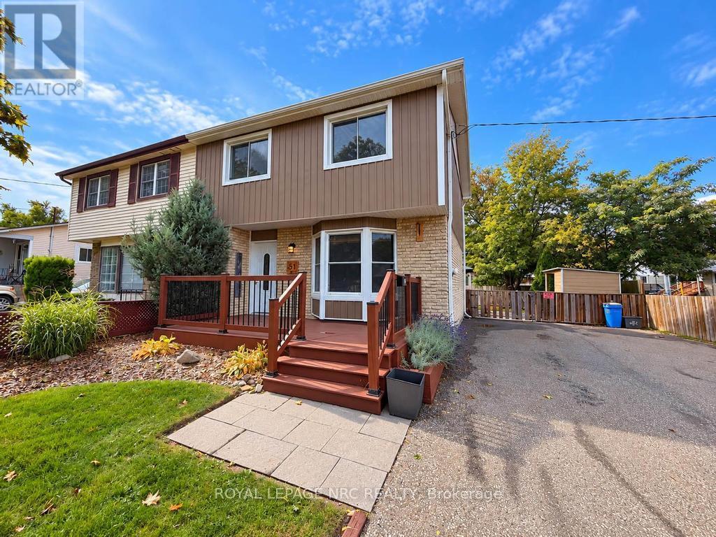 51 Stanmary Drive, St. Catharines, Ontario  L2N 5T6 - Photo 4 - X13861108