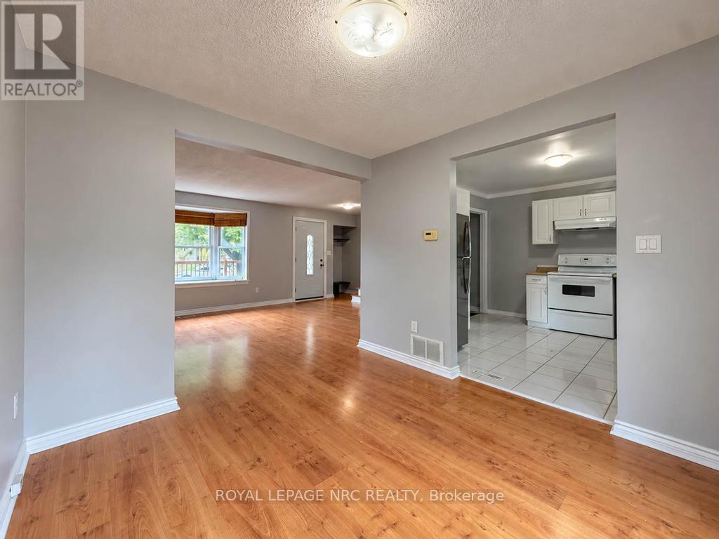 51 Stanmary Drive, St. Catharines, Ontario  L2N 5T6 - Photo 7 - X13861108