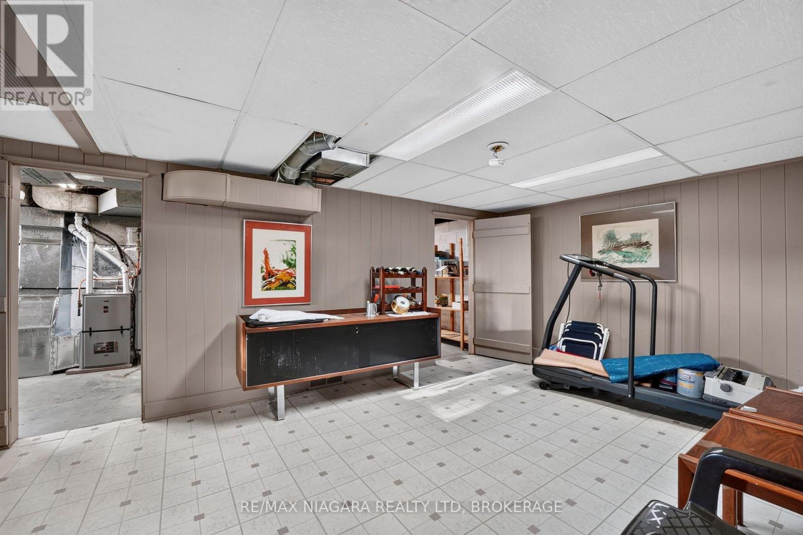 1577 Gregory Road, St. Catharines, Ontario  L2R 6P9 - Photo 37 - X13861942