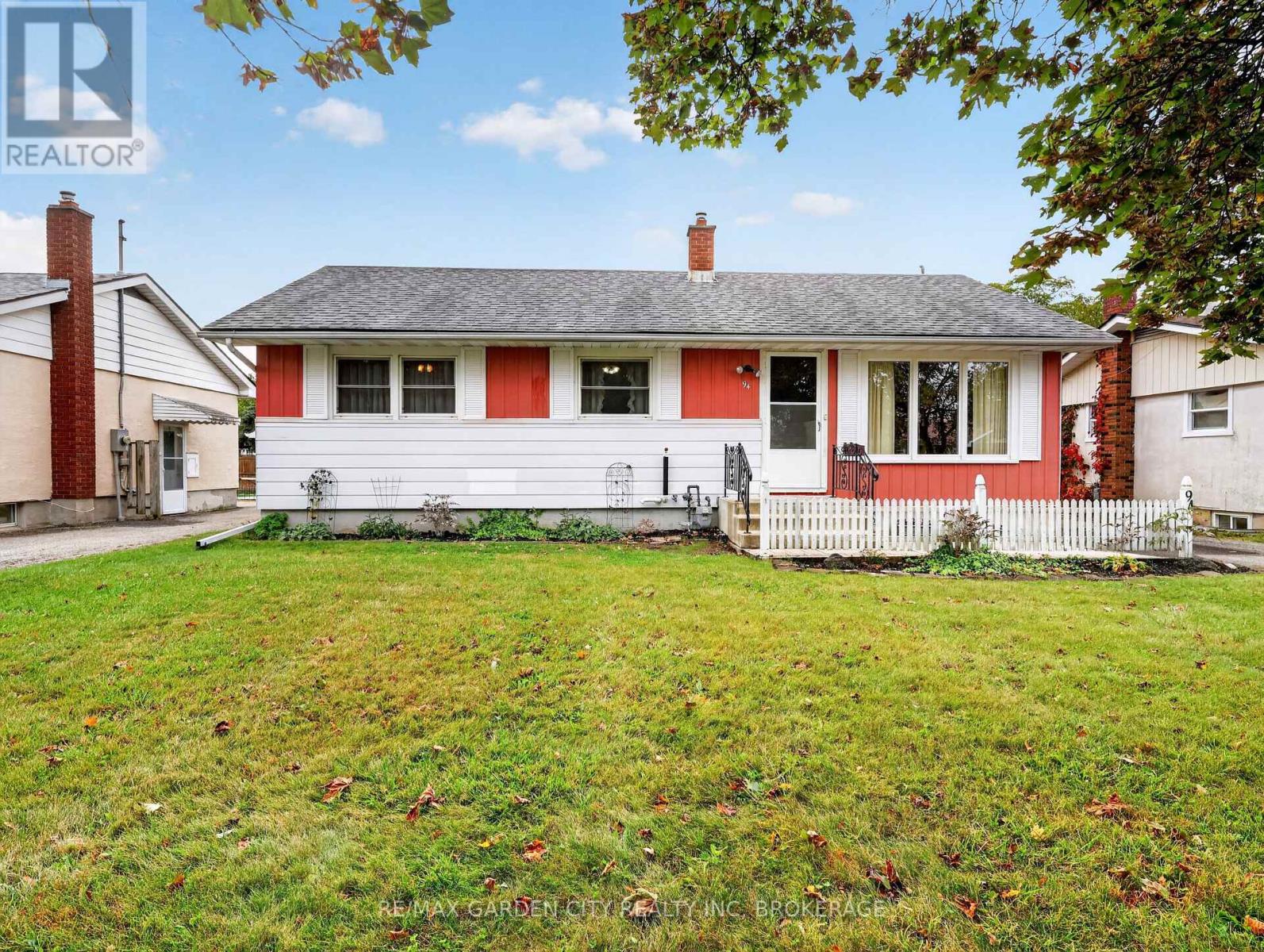 94 JACOBSON AVENUE, St. Catharines, Ontario