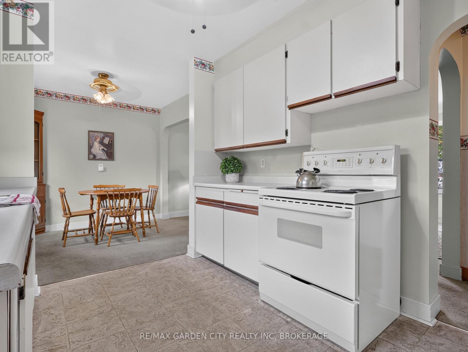 94 Jacobson Avenue, St. Catharines, Ontario  L2T 3A3 - Photo 10 - X13862500