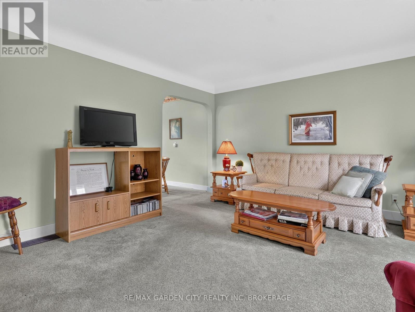 94 Jacobson Avenue, St. Catharines, Ontario  L2T 3A3 - Photo 3 - X13862500
