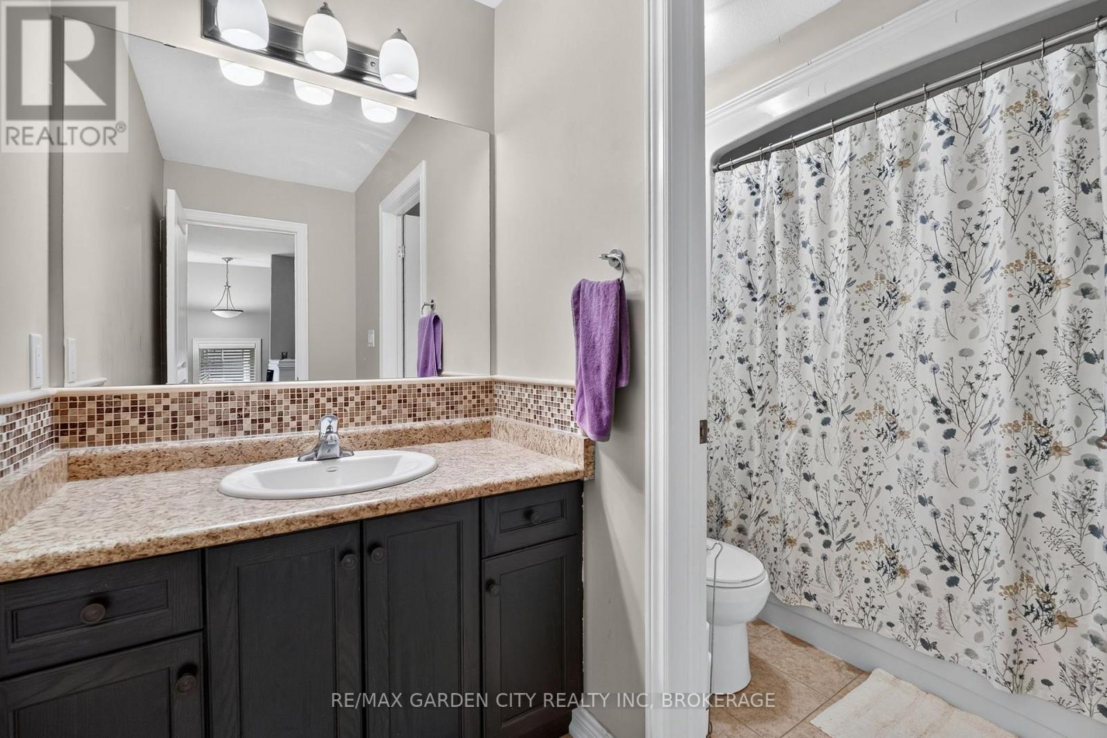 53 Elderberry Road, Thorold, Ontario  L2V 0E7 - Photo 25 - X13862542