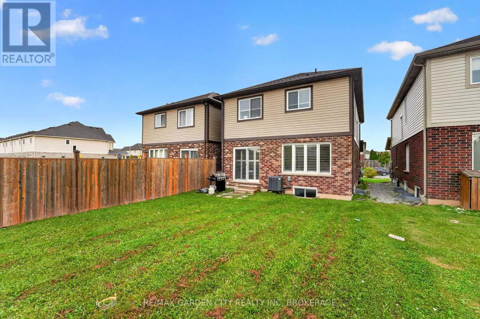 53 Elderberry Road, Thorold, Ontario  L2V 0E7 - Photo 37 - X13862542