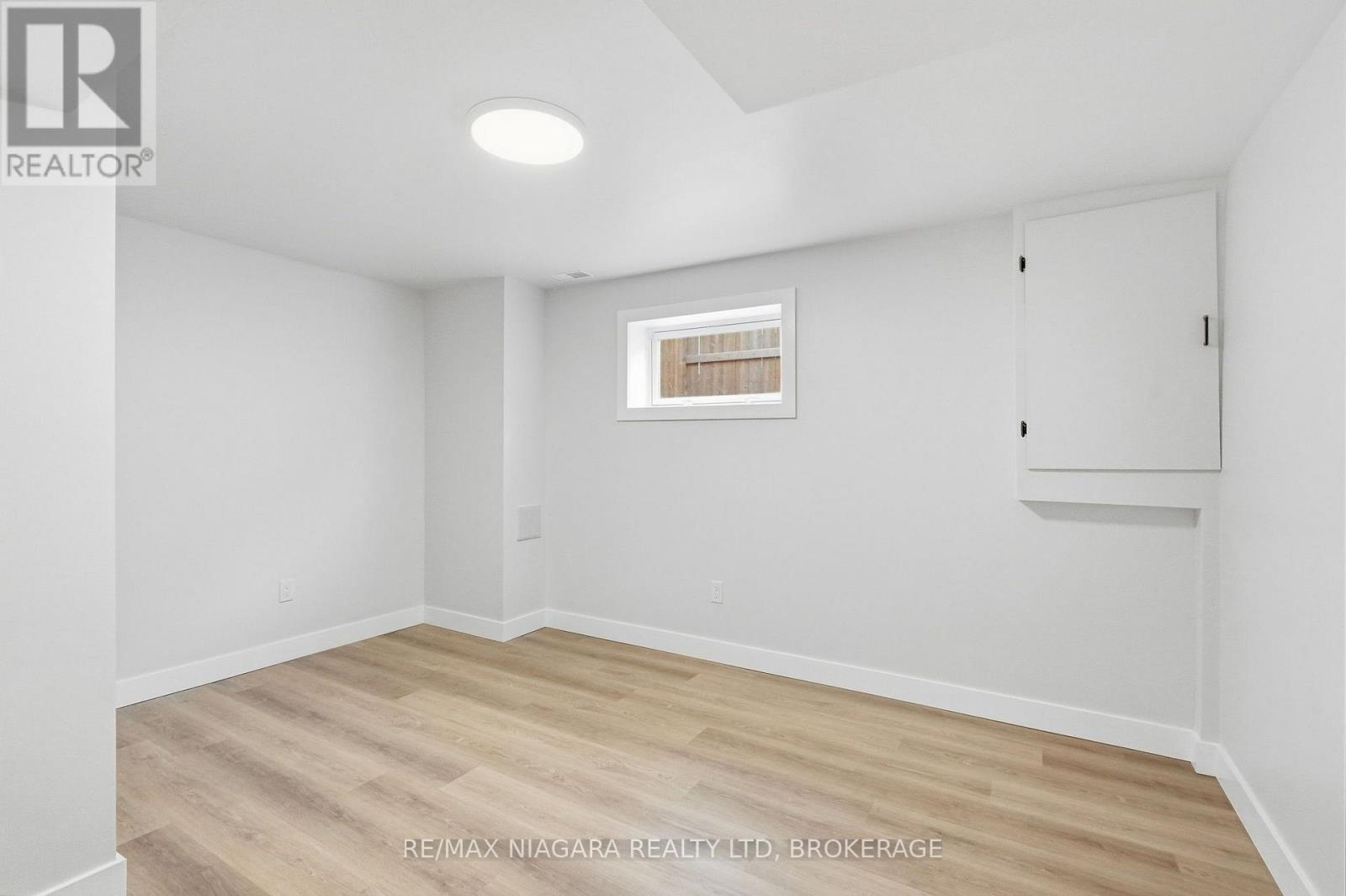 Lower - 422 Brunswick Street, Hamilton, Ontario  L8H 6S4 - Photo 11 - X13862750