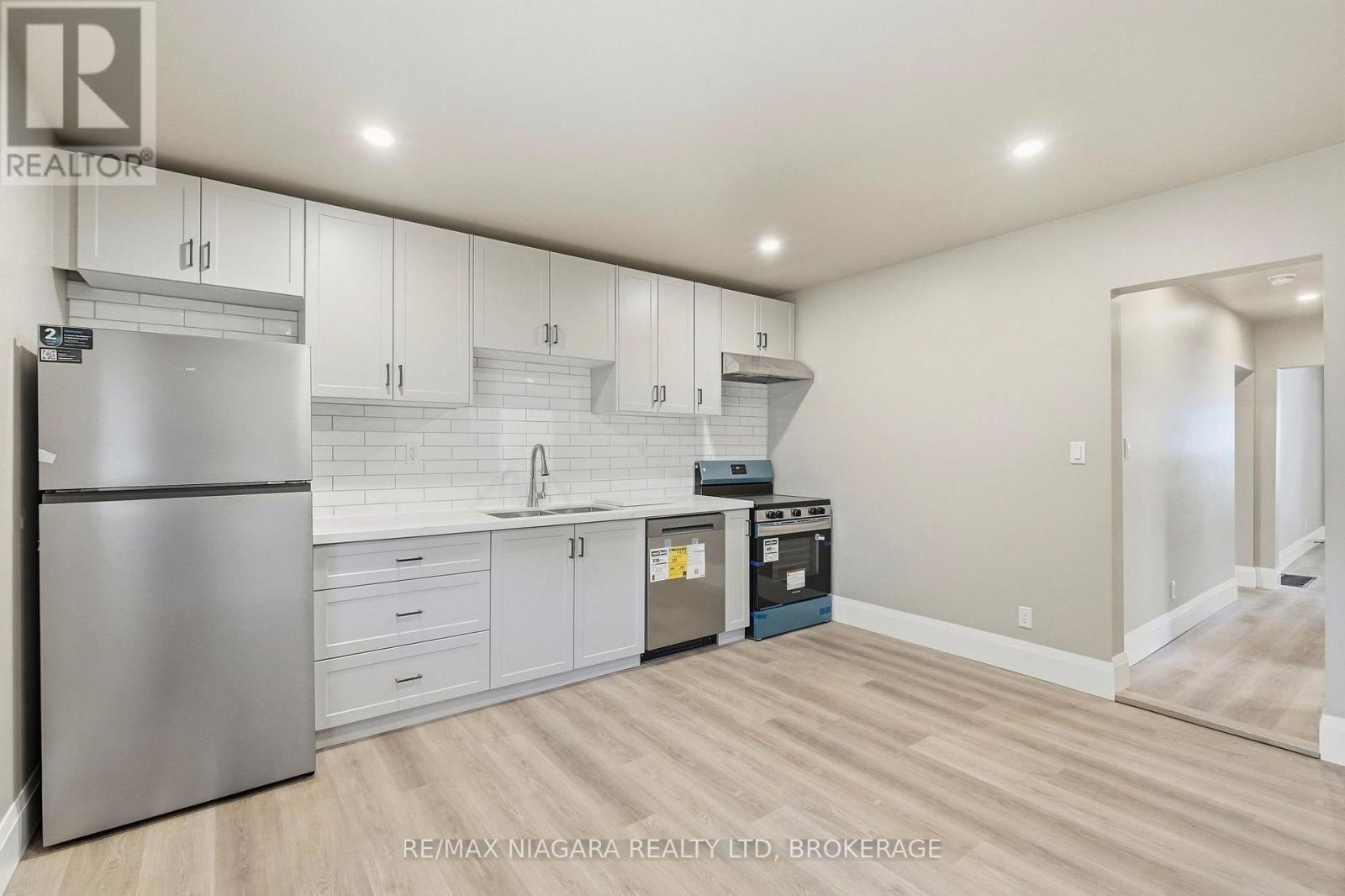 Upper - 422 Brunswick Street, Hamilton, Ontario  L8H 6S4 - Photo 6 - X13862766