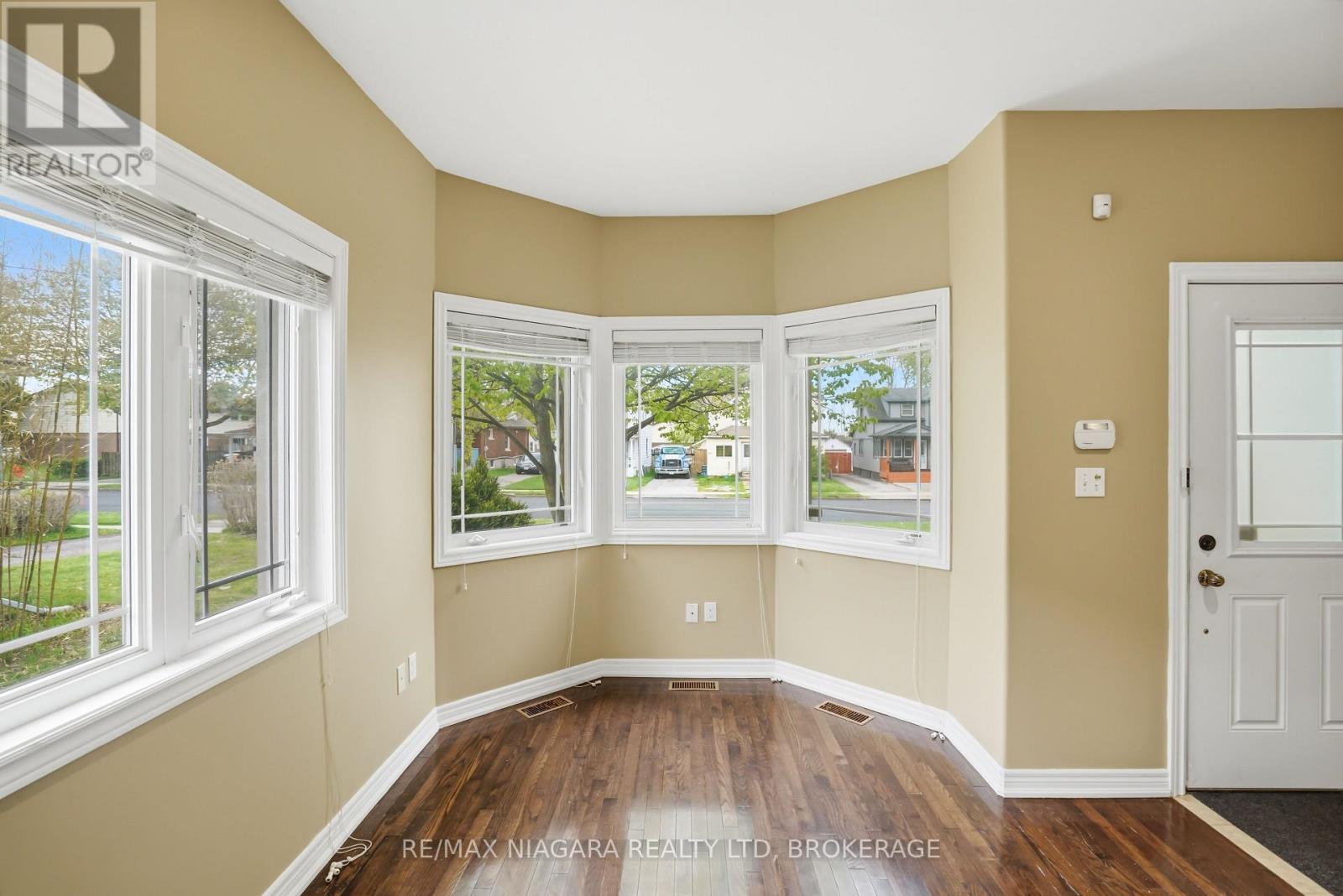106 - 6045 Dunn Street, Niagara Falls, Ontario  L2G 2P2 - Photo 12 - X13863112