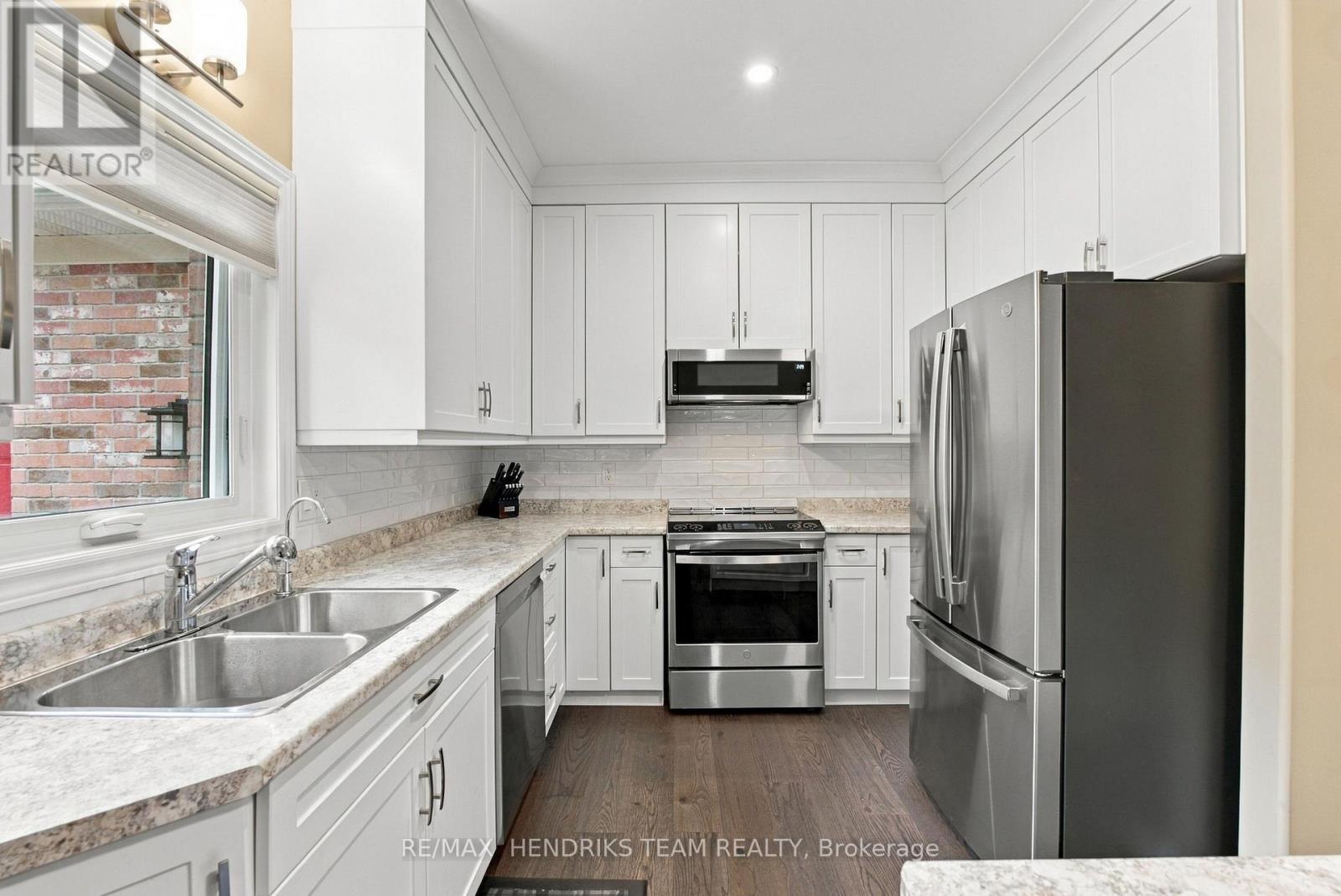 13 Timber Lane, St. Catharines, Ontario  L2N 7R7 - Photo 14 - X13863210