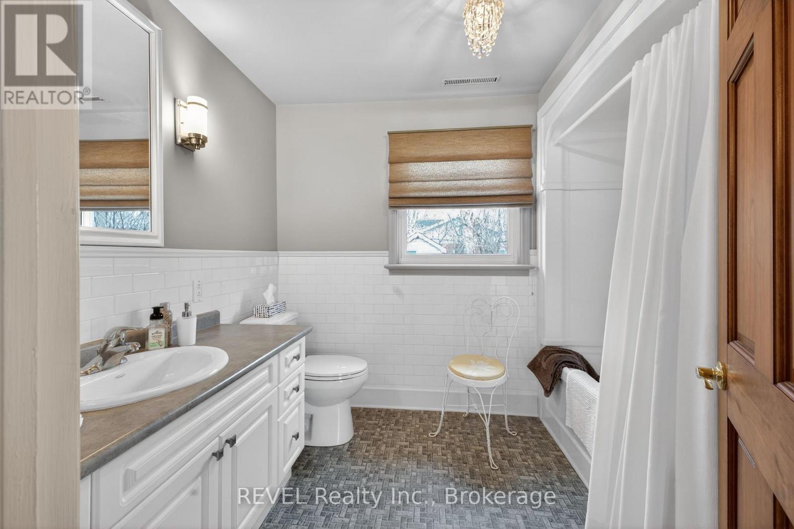 1258 Phillips Street, Fort Erie, Ontario  L2A 3B7 - Photo 22 - X13863606