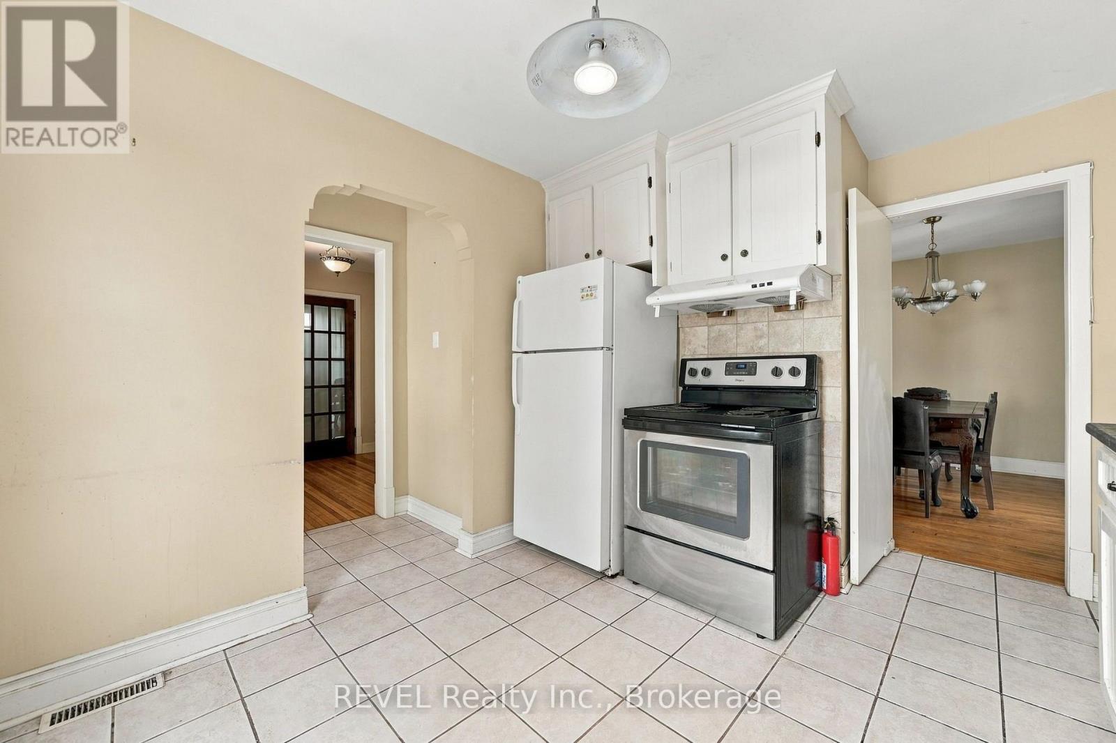 5892 Murray Street, Niagara Falls, Ontario  L2G 2J8 - Photo 10 - X13863732