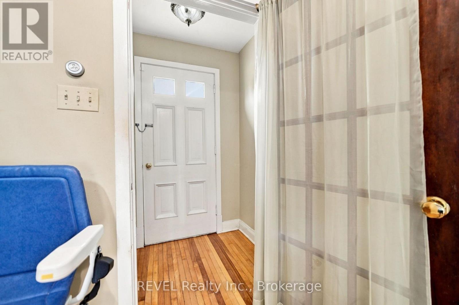 5892 Murray Street, Niagara Falls, Ontario  L2G 2J8 - Photo 13 - X13863732
