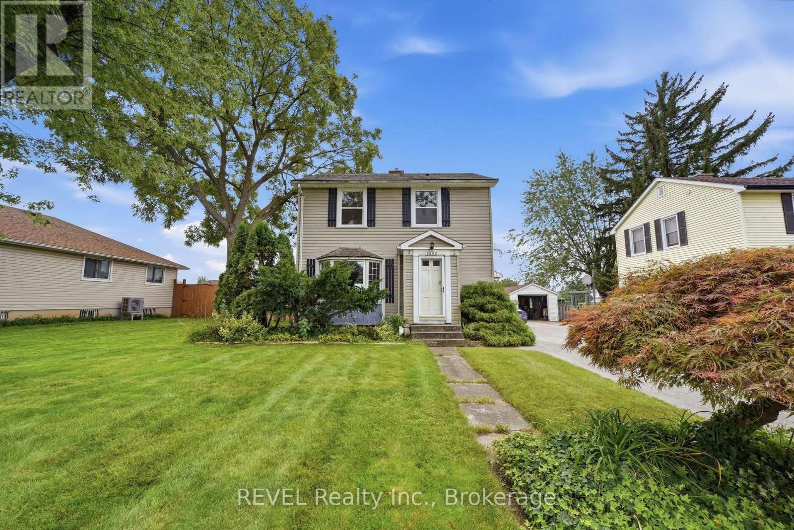 5892 Murray Street, Niagara Falls, Ontario  L2G 2J8 - Photo 2 - X13863732