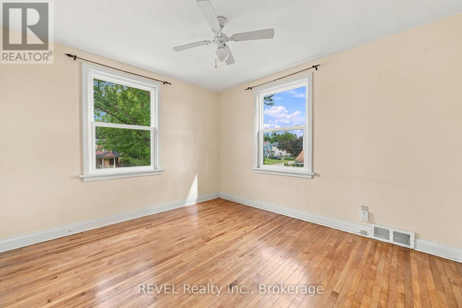 5892 Murray Street, Niagara Falls, Ontario  L2G 2J8 - Photo 26 - X13863732