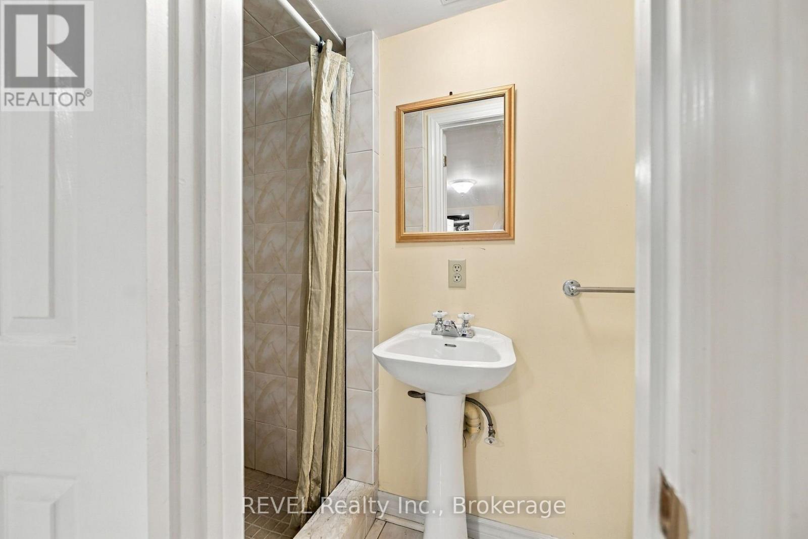 5892 Murray Street, Niagara Falls, Ontario  L2G 2J8 - Photo 30 - X13863732