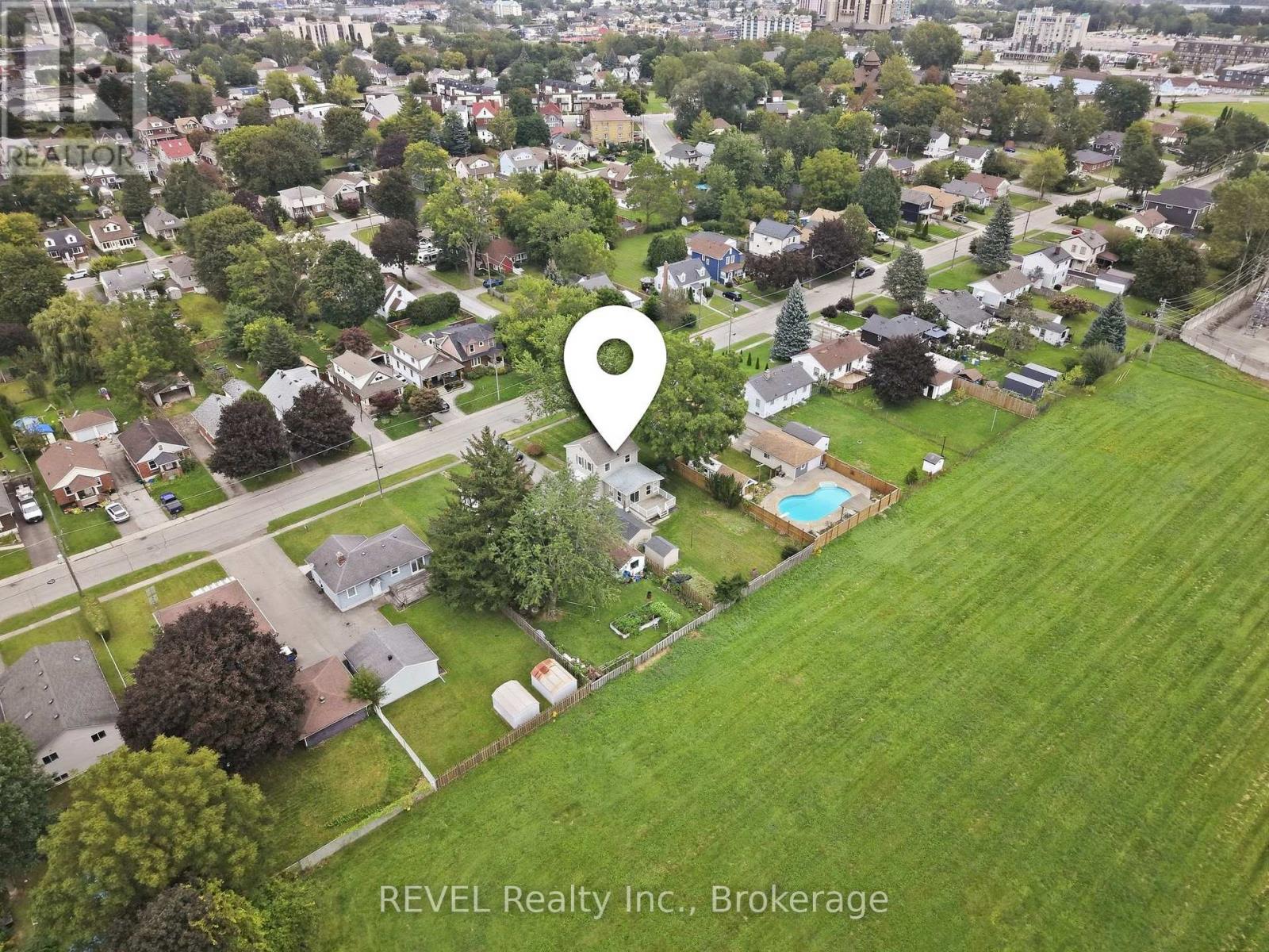 5892 Murray Street, Niagara Falls, Ontario  L2G 2J8 - Photo 4 - X13863732