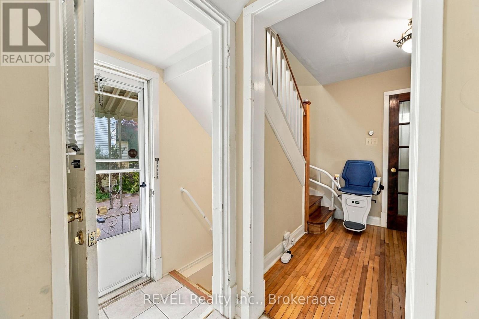 5892 Murray Street, Niagara Falls, Ontario  L2G 2J8 - Photo 7 - X13863732