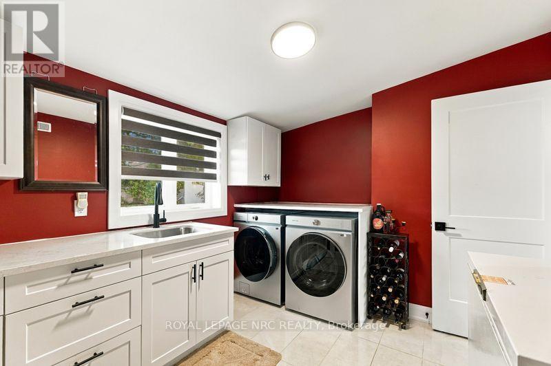 1530 Niagara Stone Road, Niagara-On-The-Lake, Ontario  L0S 1J0 - Photo 14 - X13863858