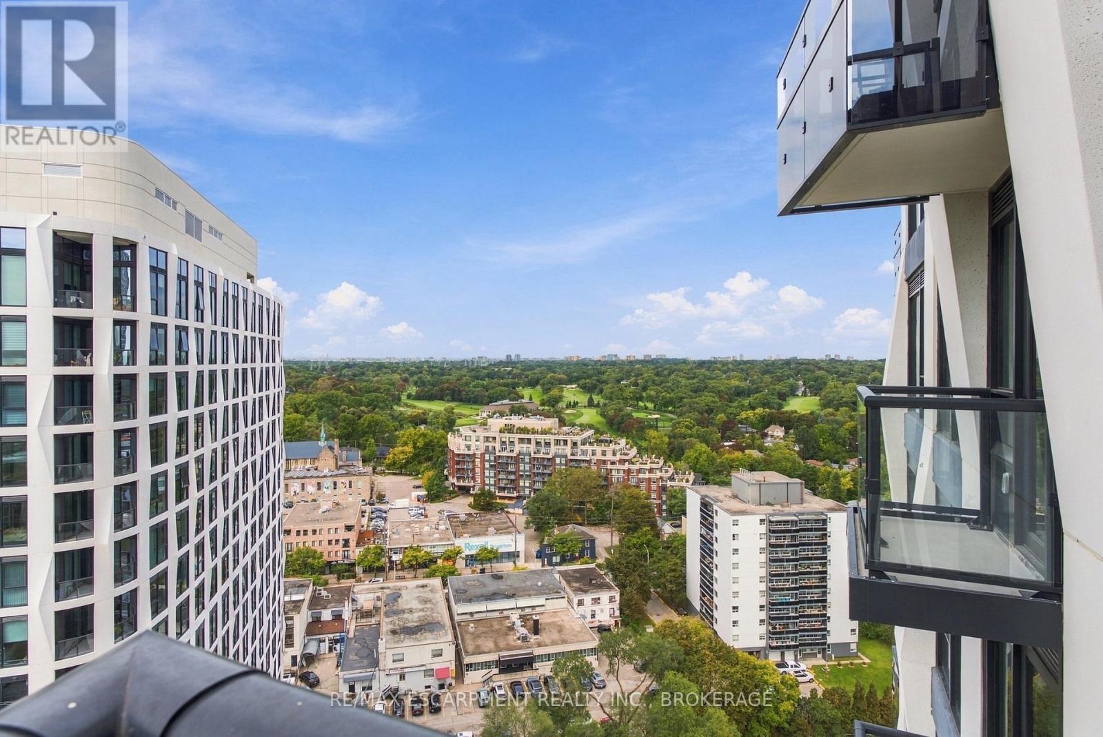 2010 - 60 Central Park Road Way, Toronto, Ontario  M9A 0E6 - Photo 21 - W13864328