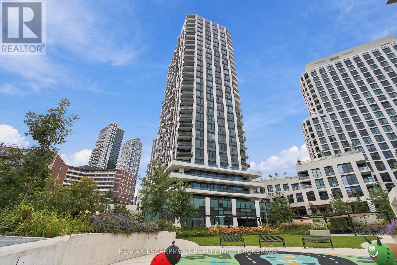 2010 - 60 Central Park Road Way, Toronto, Ontario  M9A 0E6 - Photo 29 - W13864328