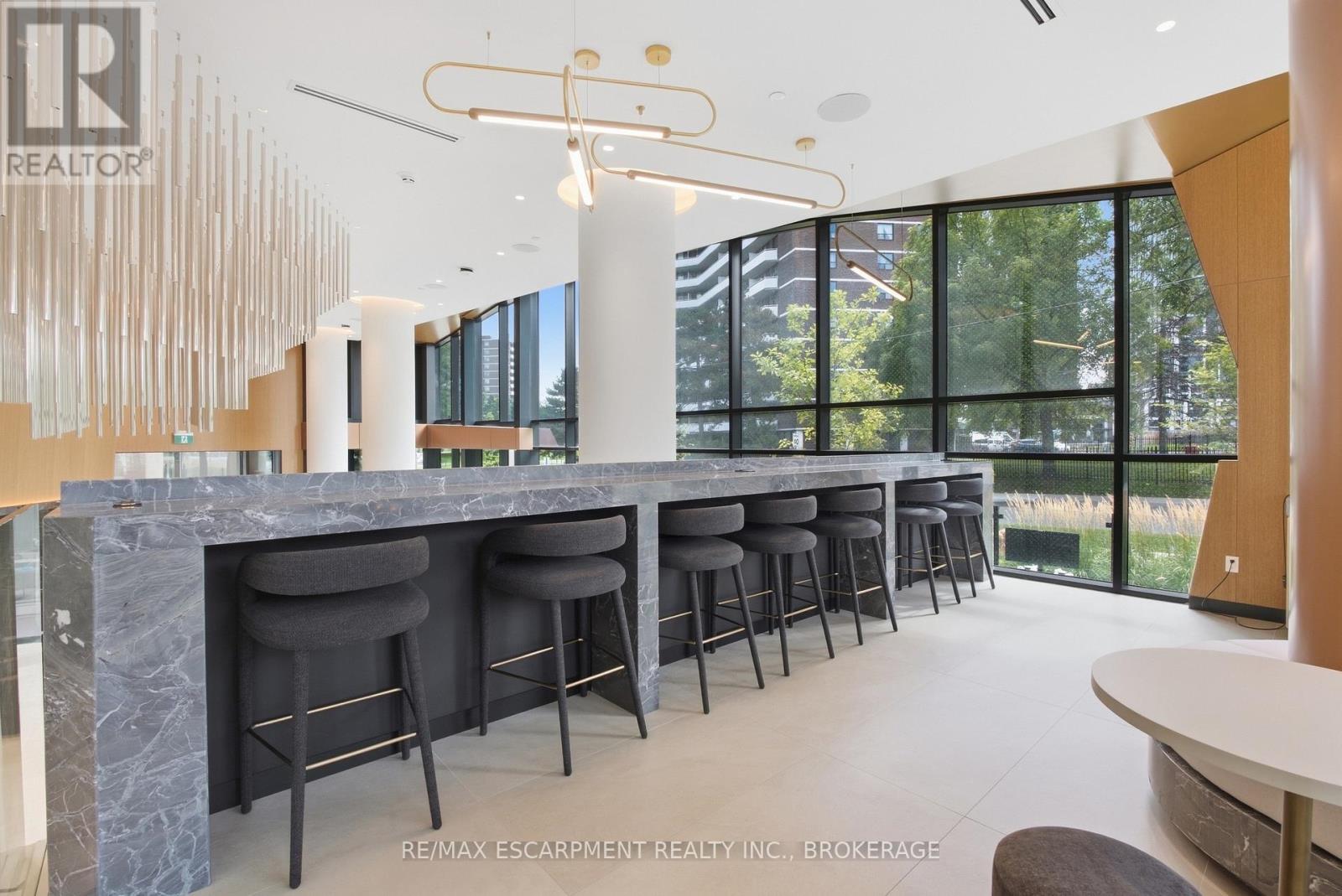 2010 - 60 Central Park Road Way, Toronto, Ontario  M9A 0E6 - Photo 41 - W13864328