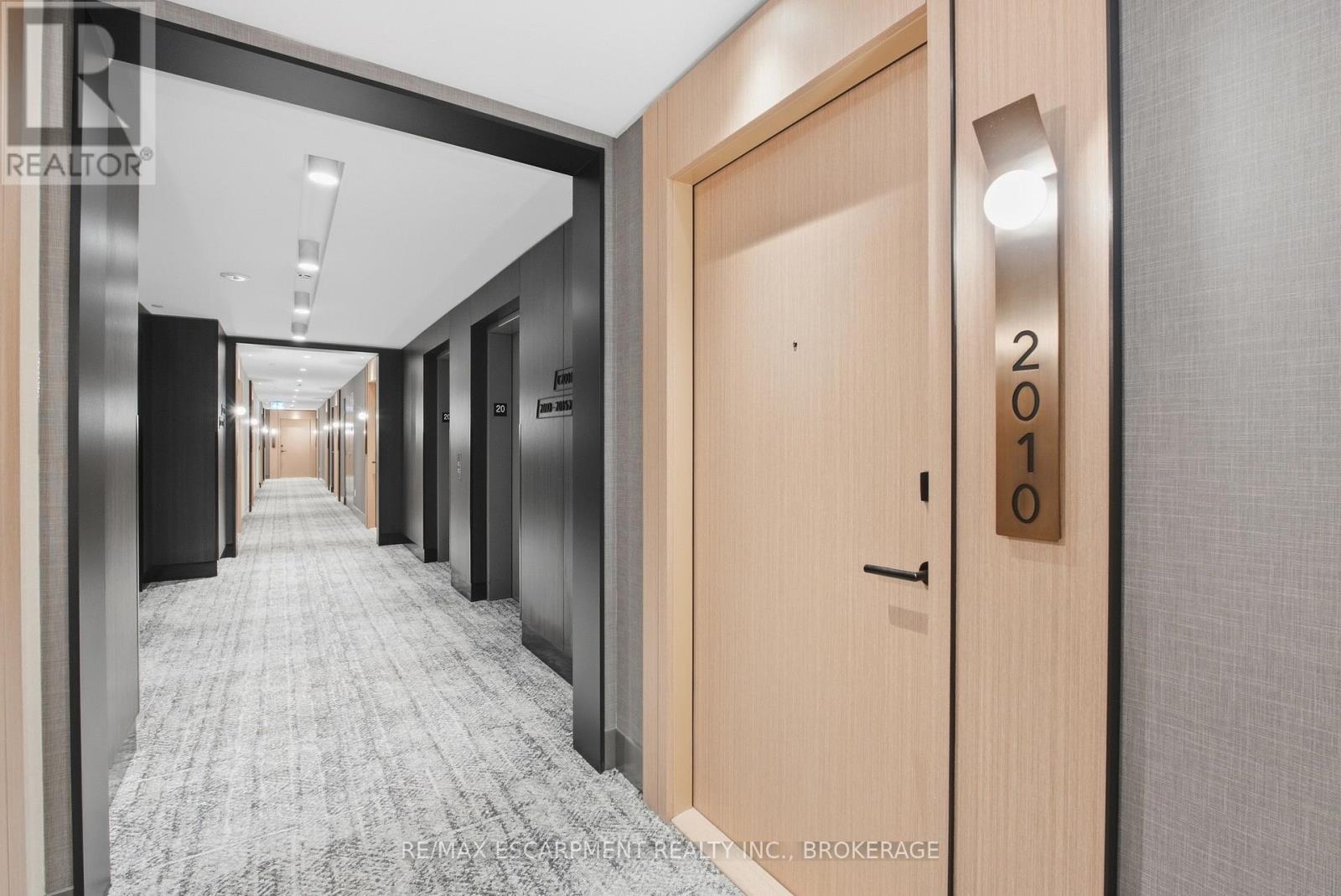 2010 - 60 Central Park Road Way, Toronto, Ontario  M9A 0E6 - Photo 44 - W13864328