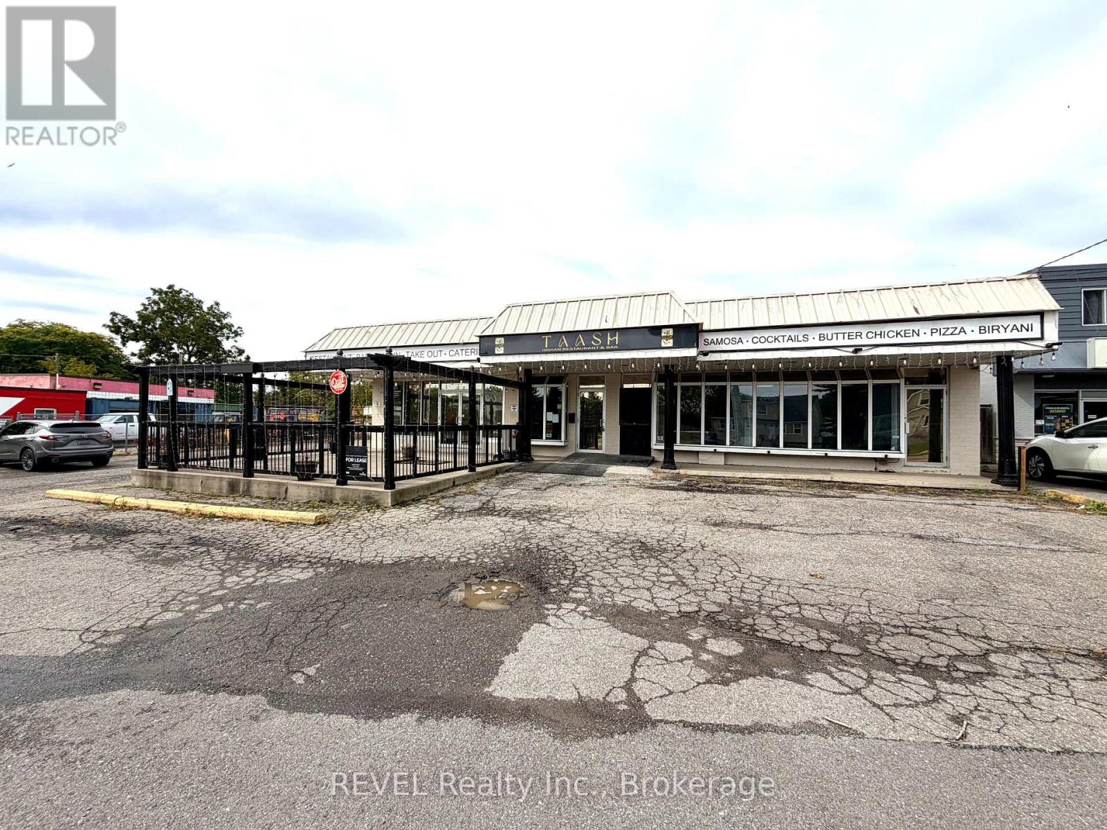 547-549 ONTARIO STREET, St. Catharines, Ontario