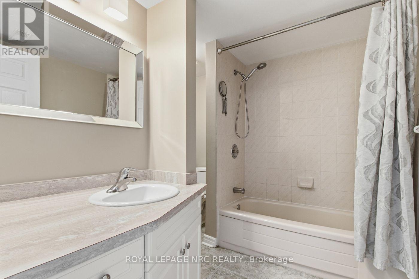301 - 301-1061 Vansickle Road N, St. Catharines, Ontario  L2S 2X4 - Photo 13 - X13864428