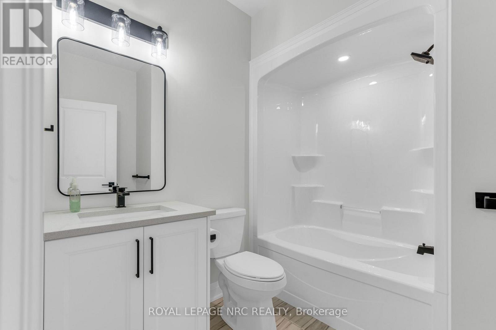161 Forks Road, Welland, Ontario  L3B 6C5 - Photo 31 - X13864484