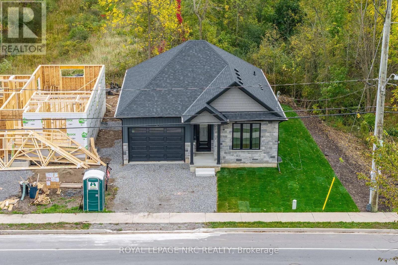 161 Forks Road, Welland, Ontario  L3B 6C5 - Photo 4 - X13864484