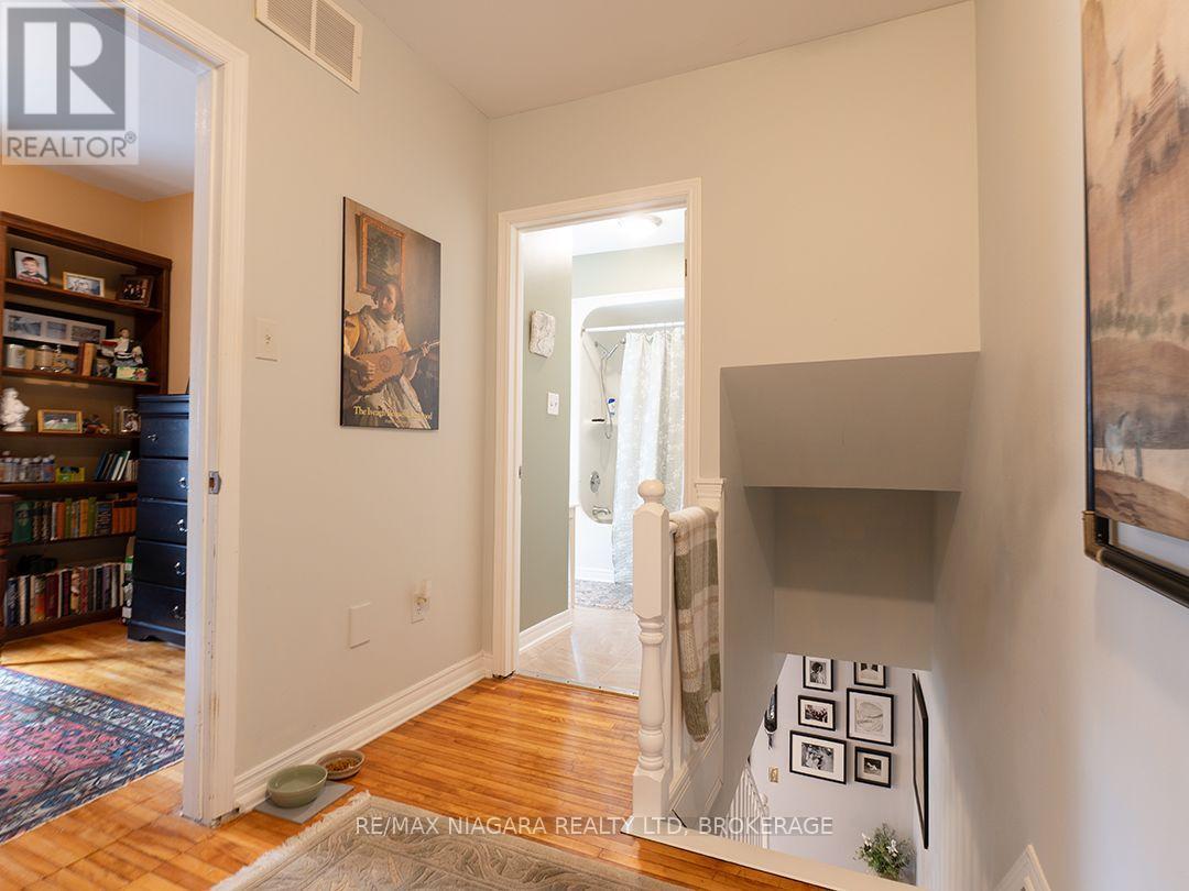 310 Clarence Street, Port Colborne, Ontario  L3K 3G8 - Photo 11 - X13864570