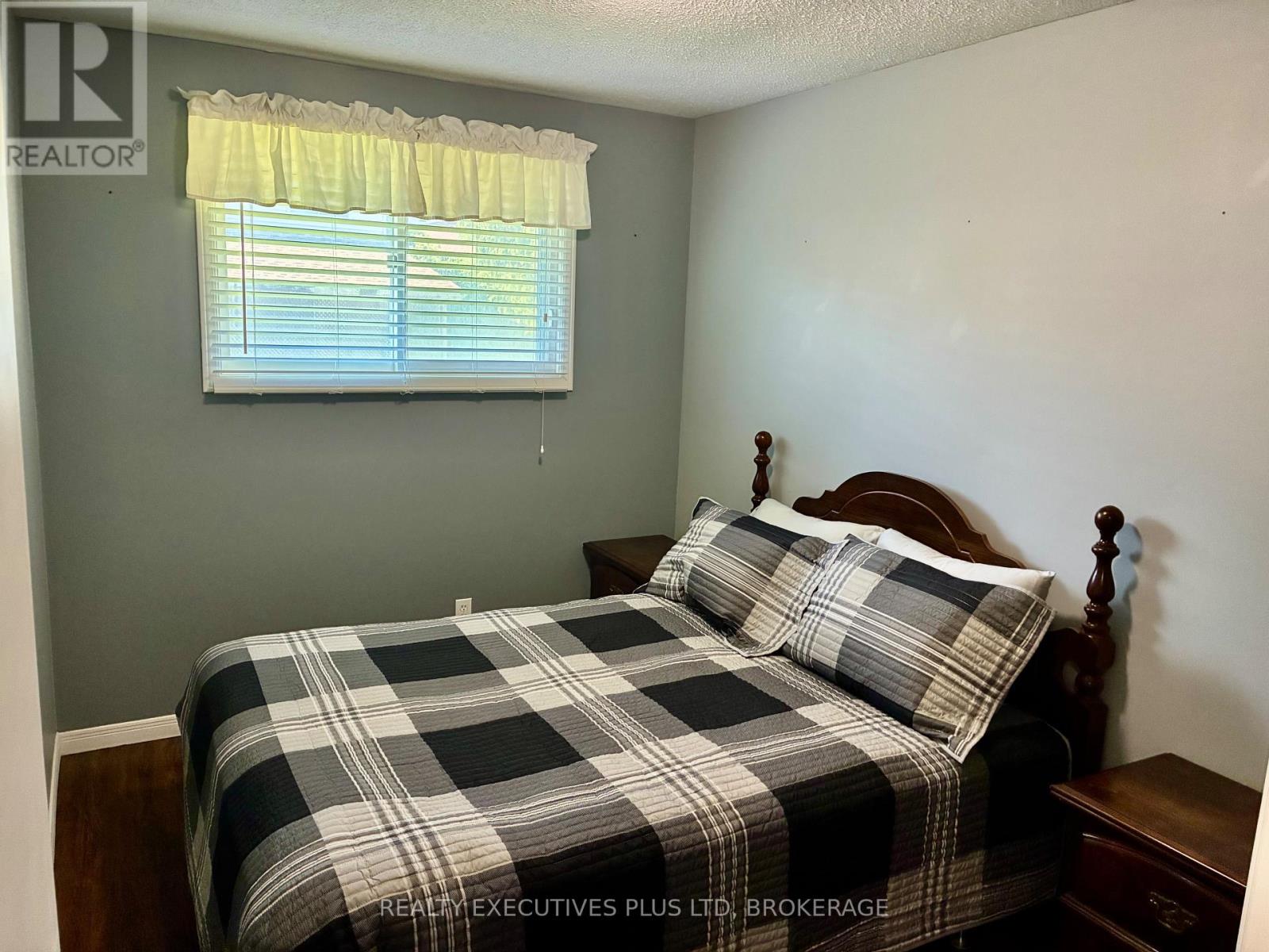94 Carriage Road, St. Catharines, Ontario  L2P 3S8 - Photo 15 - X13864780