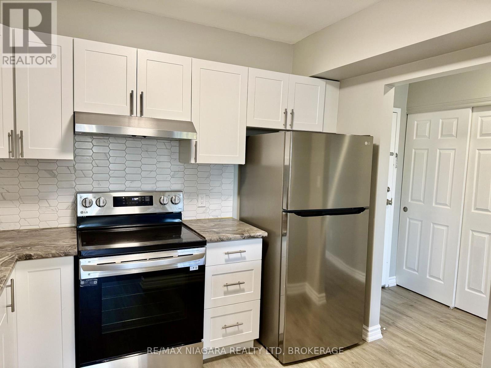 202 - 6837 Thorold Stone Road, Niagara Falls, Ontario  L2J 1B2 - Photo 12 - X13865028