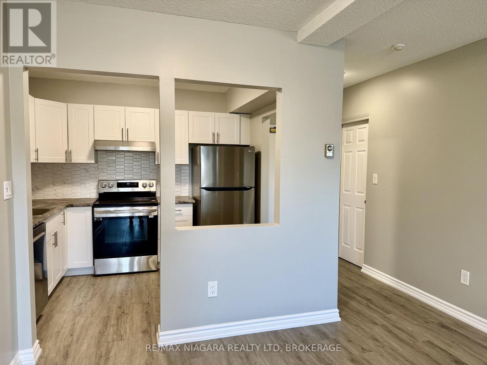 202 - 6837 Thorold Stone Road, Niagara Falls, Ontario  L2J 1B2 - Photo 13 - X13865028