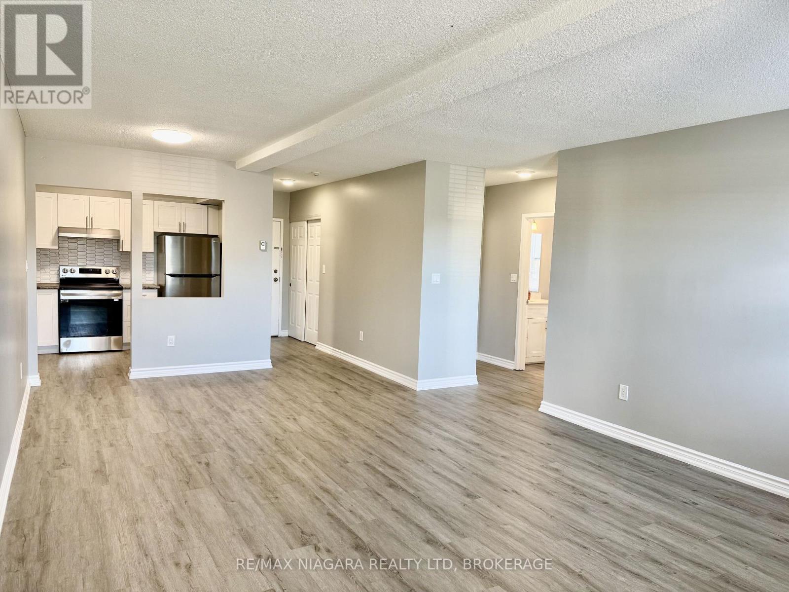 202 - 6837 Thorold Stone Road, Niagara Falls, Ontario  L2J 1B2 - Photo 15 - X13865028