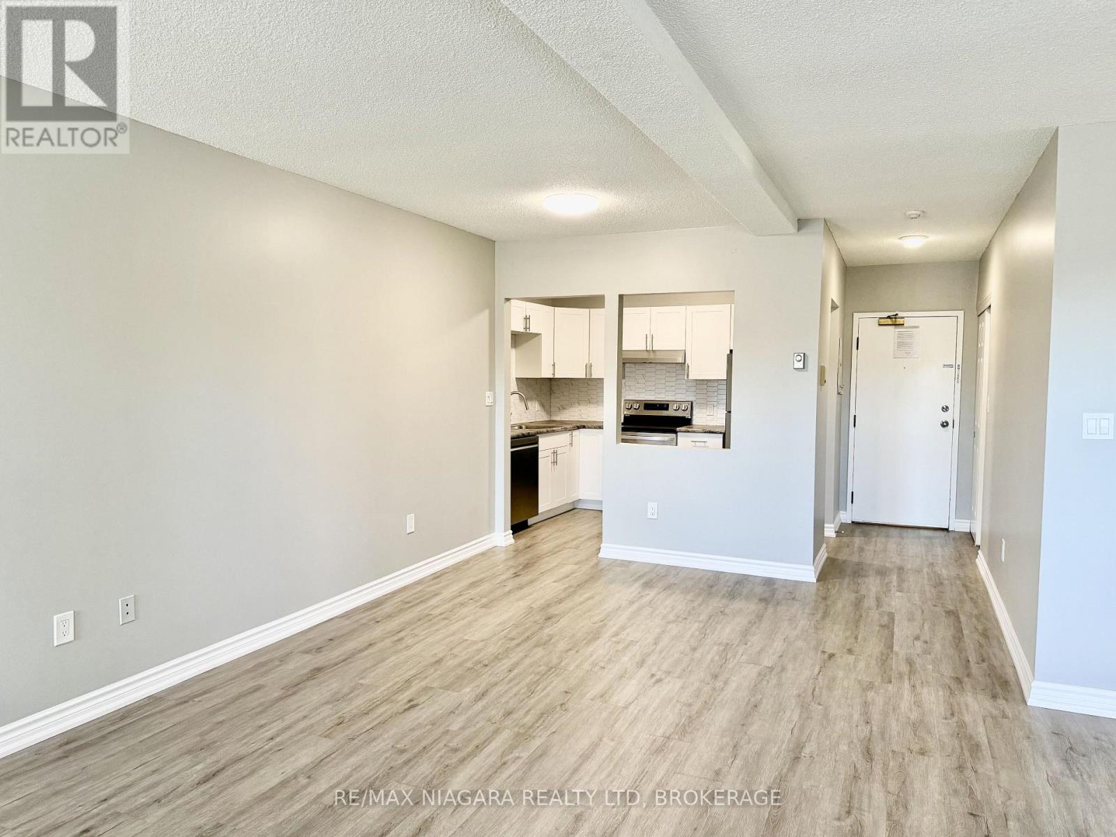 202 - 6837 Thorold Stone Road, Niagara Falls, Ontario  L2J 1B2 - Photo 16 - X13865028