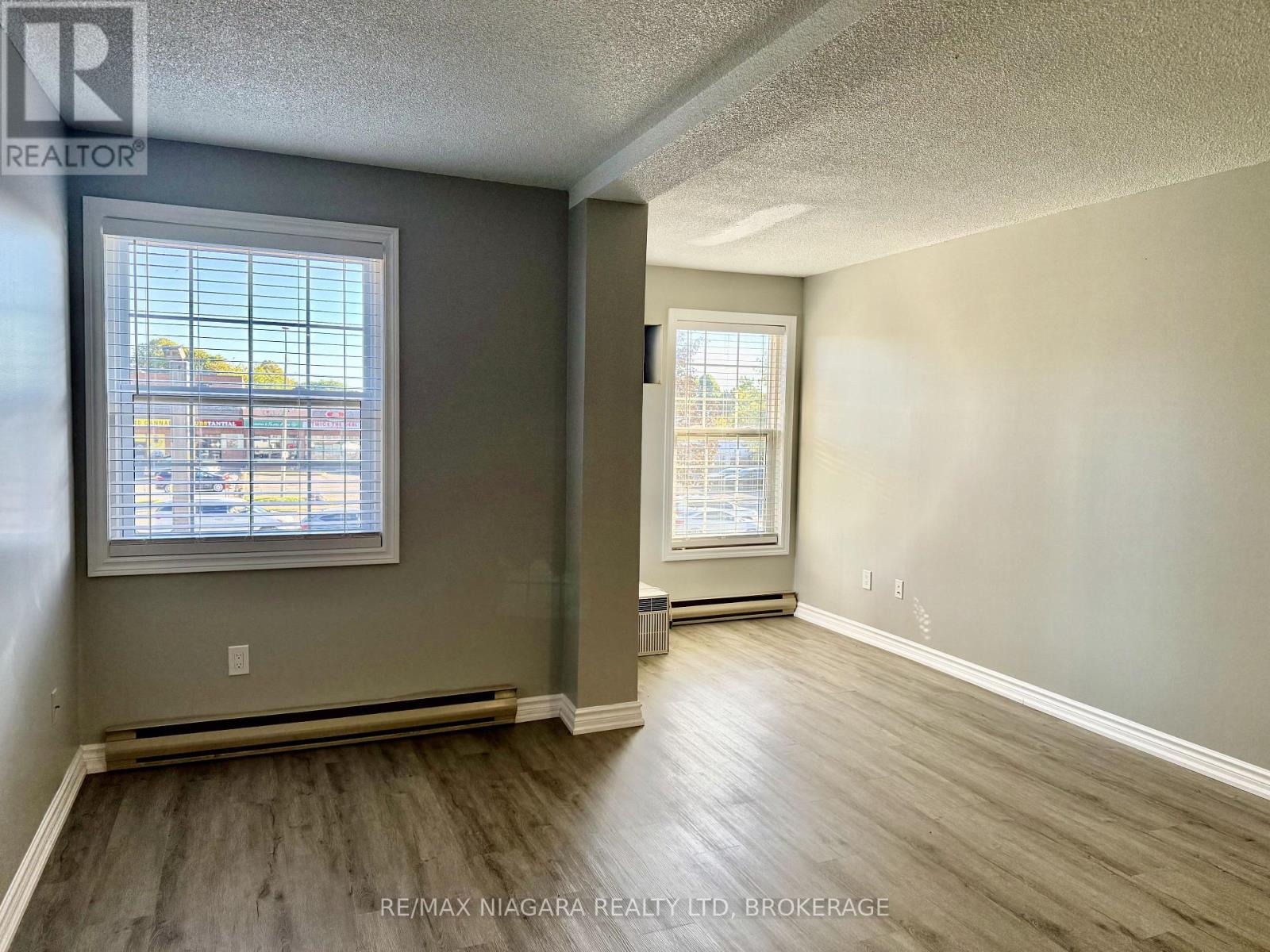 202 - 6837 Thorold Stone Road, Niagara Falls, Ontario  L2J 1B2 - Photo 17 - X13865028