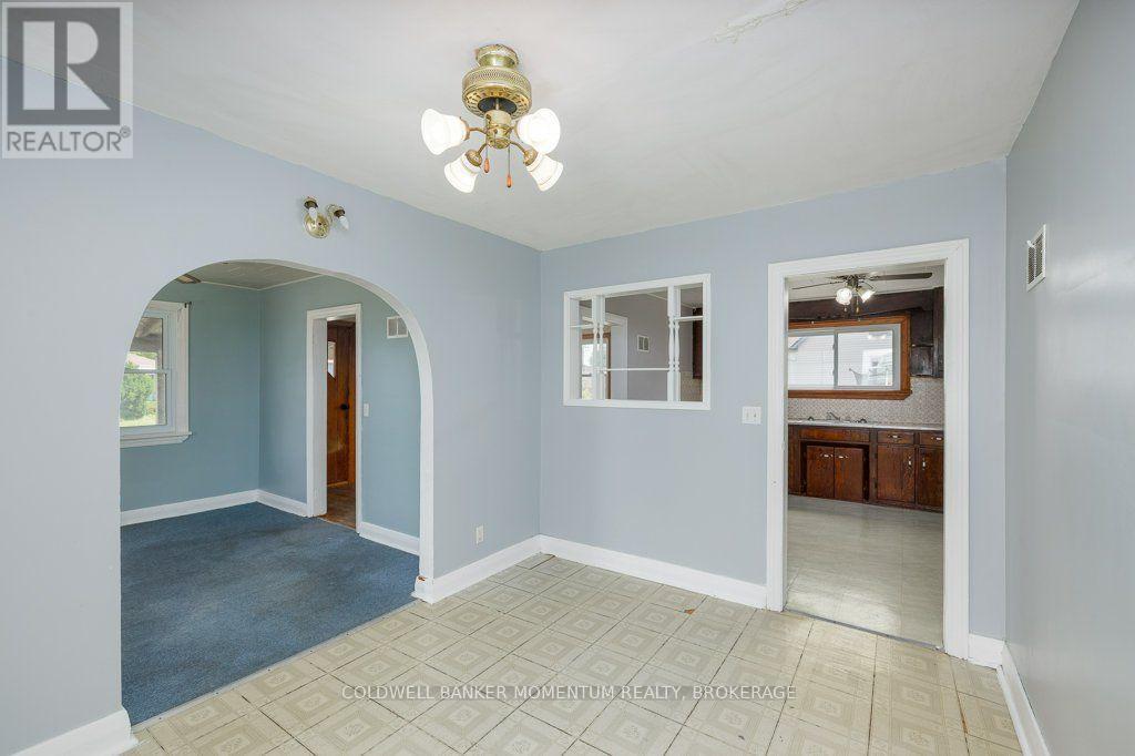 18 Pietz Avenue, Welland, Ontario  L3C 1Z4 - Photo 9 - X13865084
