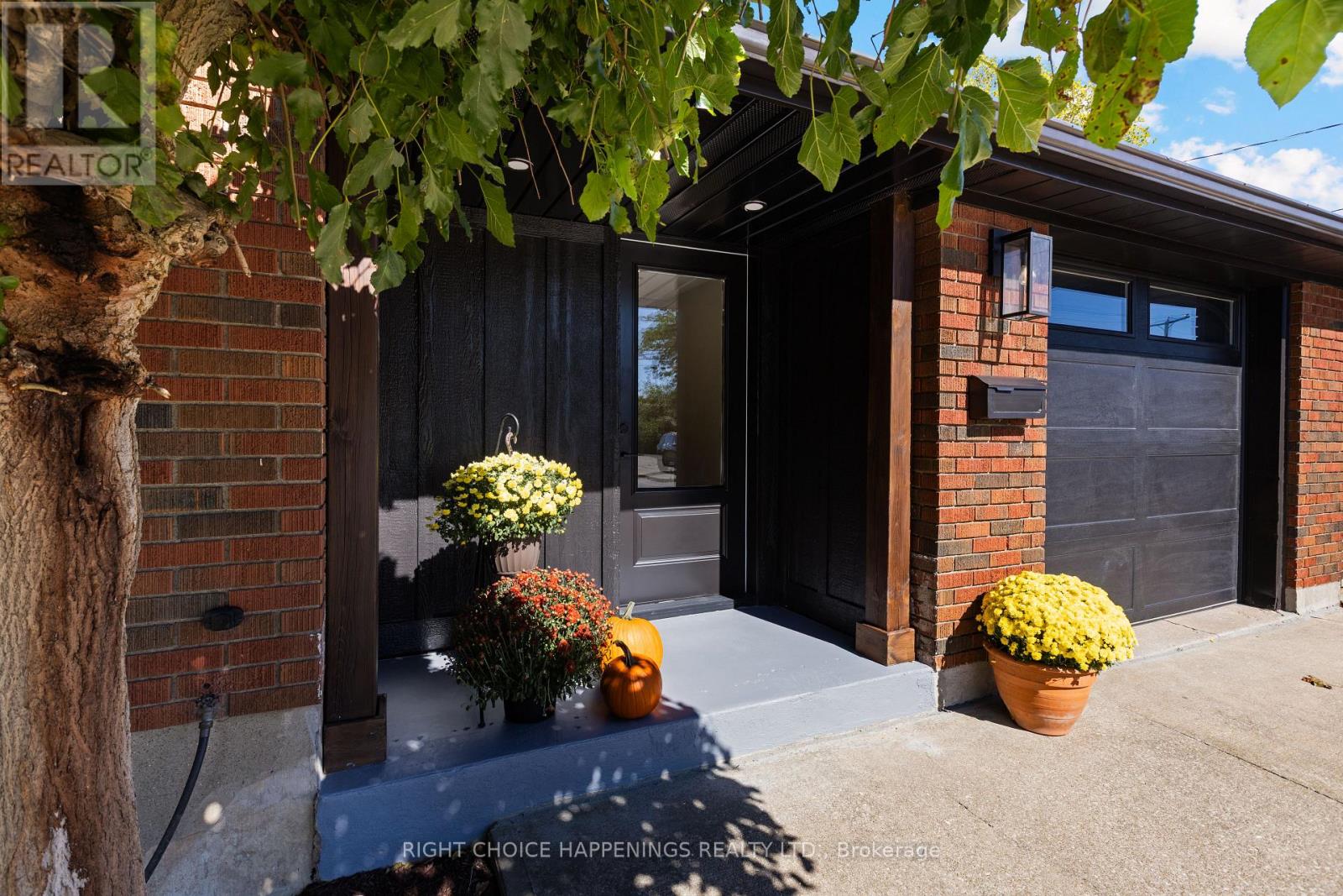 58 Ann Street, Thorold, Ontario  L2V 2J7 - Photo 4 - X13865456